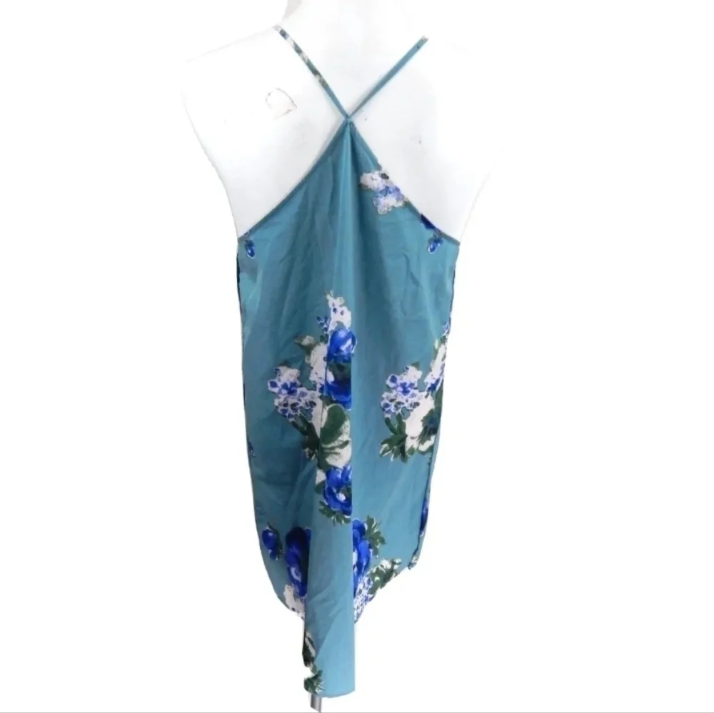 Free People brand intimately